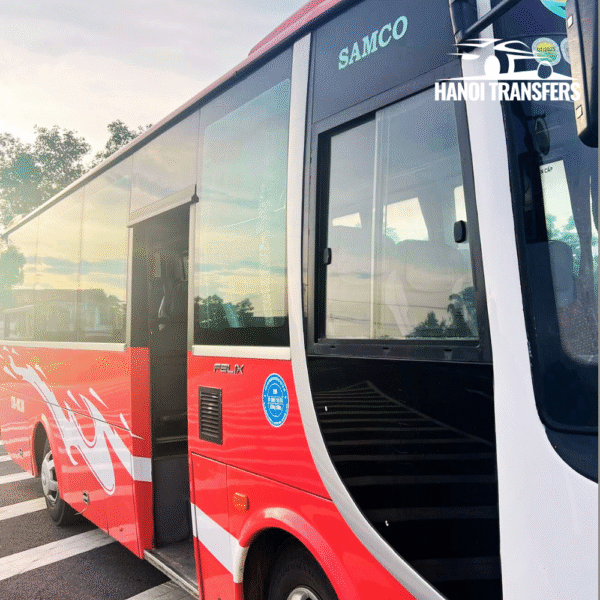 29-Seater Hanoi Car Rent (3)