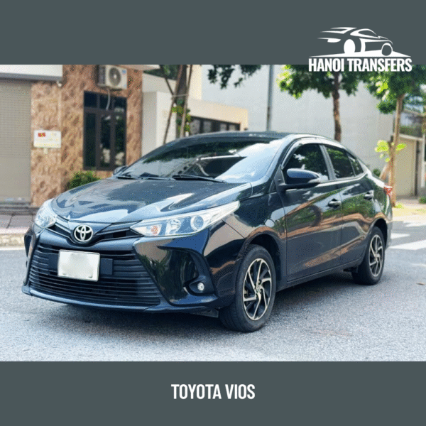 4-Seater Car For Rent Hanoi (1)
