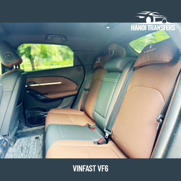 4-Seater Car For Rent Hanoi (9)