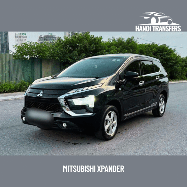 7-Seater Hanoi Car Rental (5)