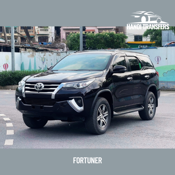 7-Seater Noi Bai Airport Transfer (3)